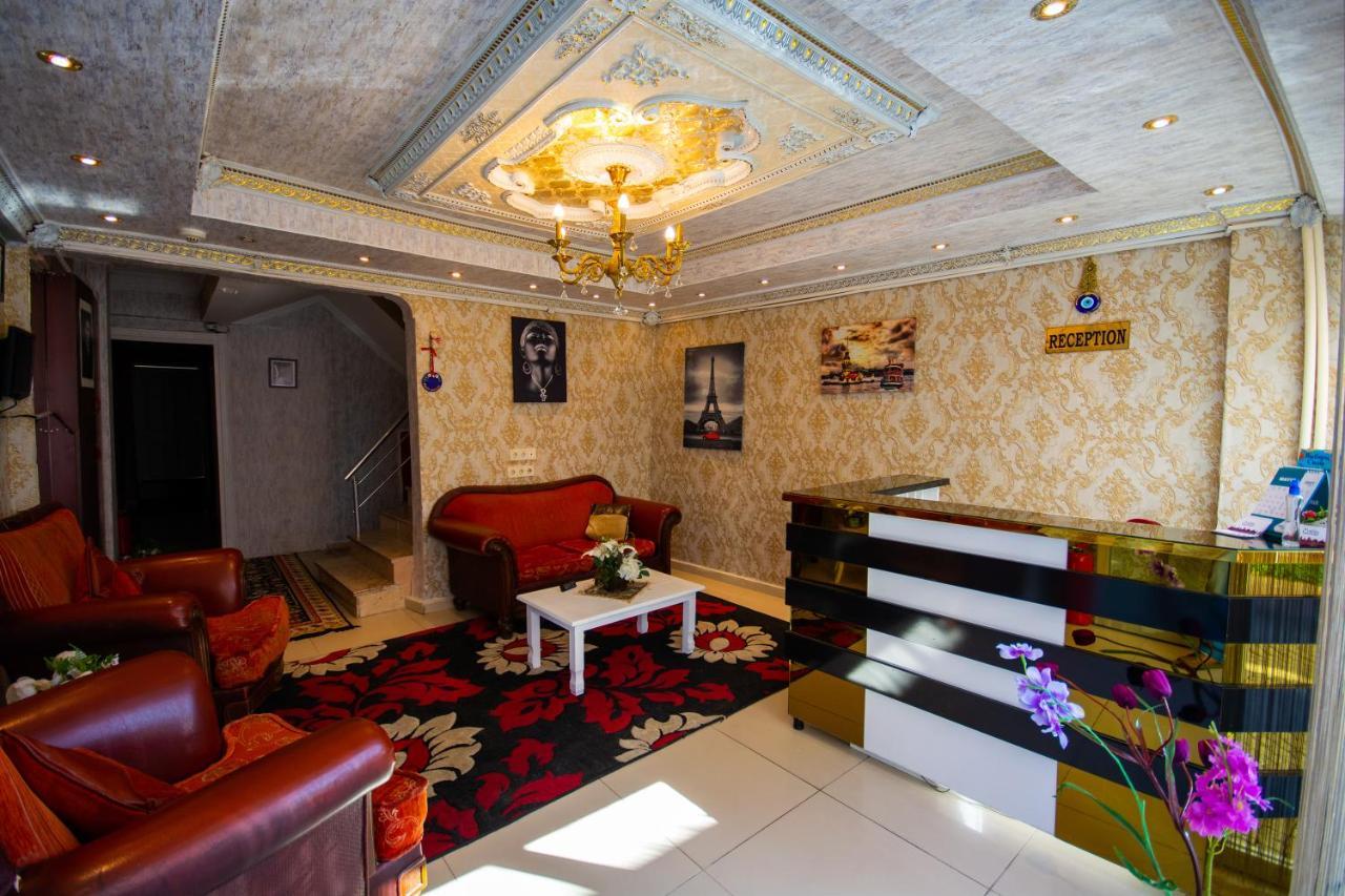 Oezyurt Hotel - Istanbul — Photos 2